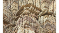 Khajuraho - chrámový komplex - detaily na střechách