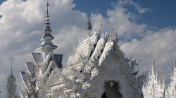 Wat Rong Khun - Bílý chrám